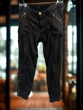 7 For All Mankind Black Cropped Ankle Zip-Detail Pants
